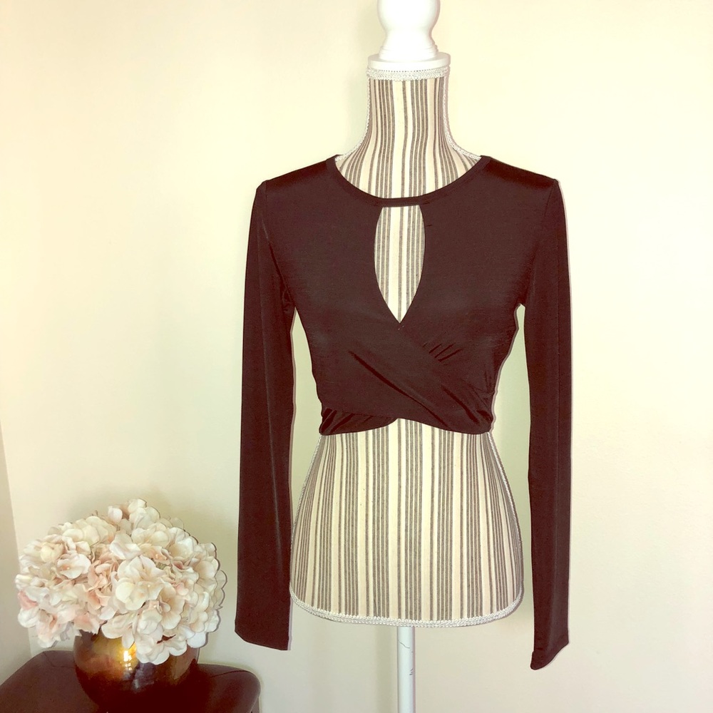 Sexy Keyhole Crop Top